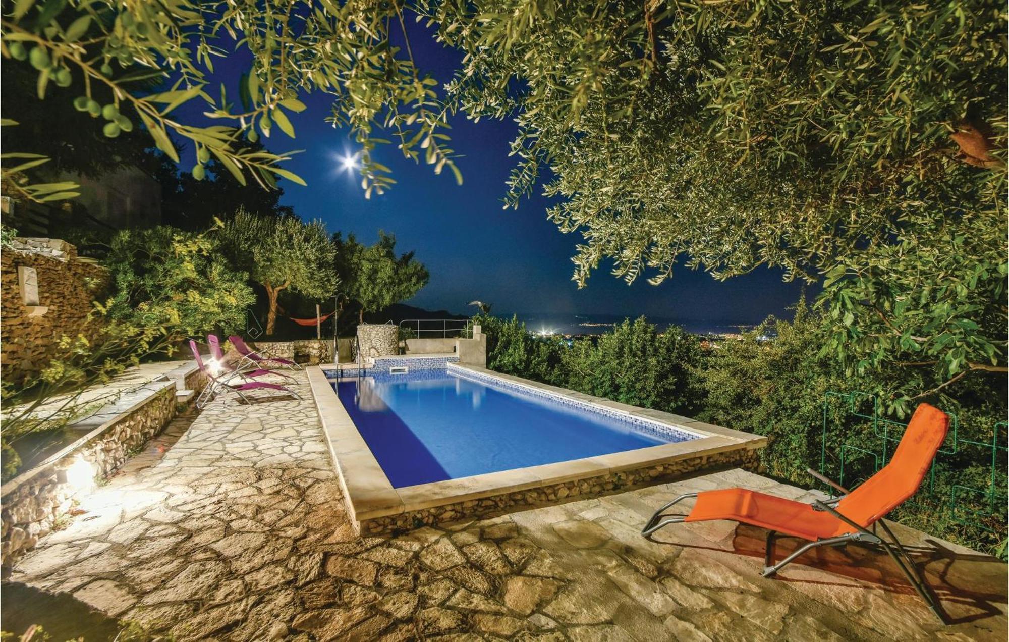 Gorgeous Home In Klis With Wifi Bobani Buitenkant foto